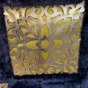 Luxury Γουνινο χαλι με χρυσα Laser cut μοτιβα